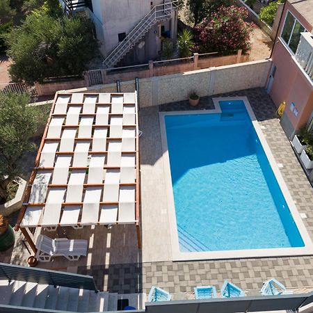 Apartments Villa Monique Rogoznica  Exterior foto