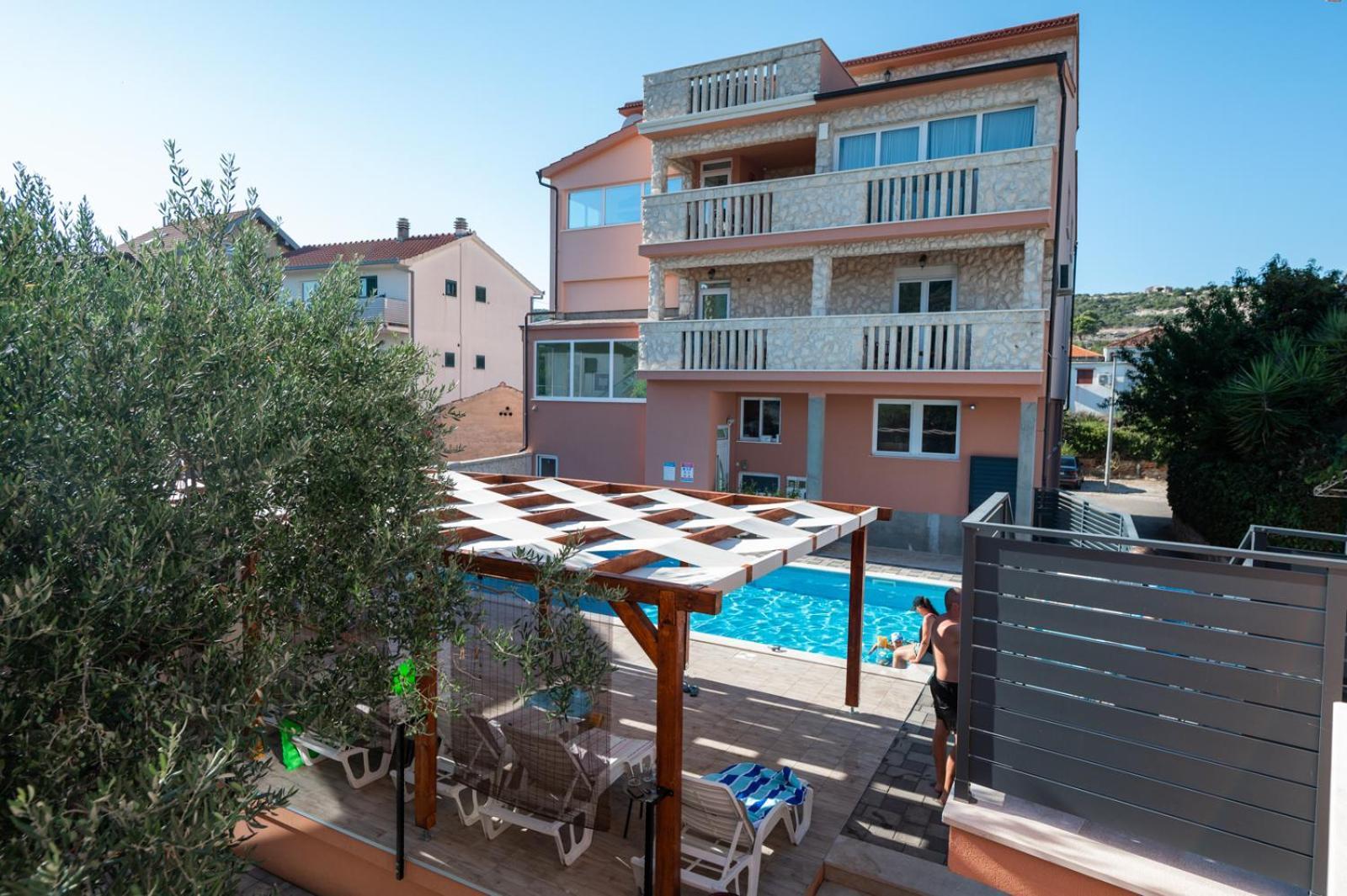 Apartments Villa Monique Rogoznica  Exterior foto
